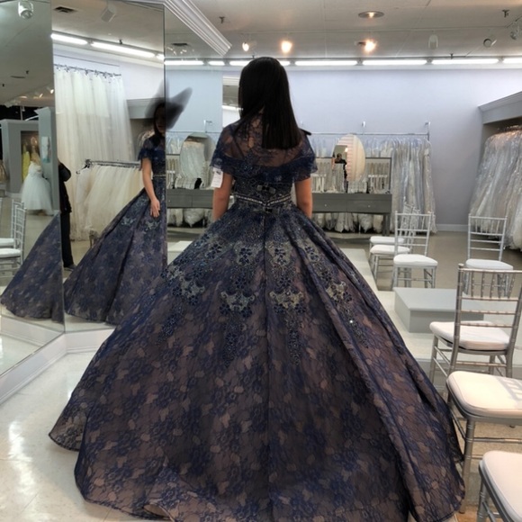 Dress - Picture 2 of 3